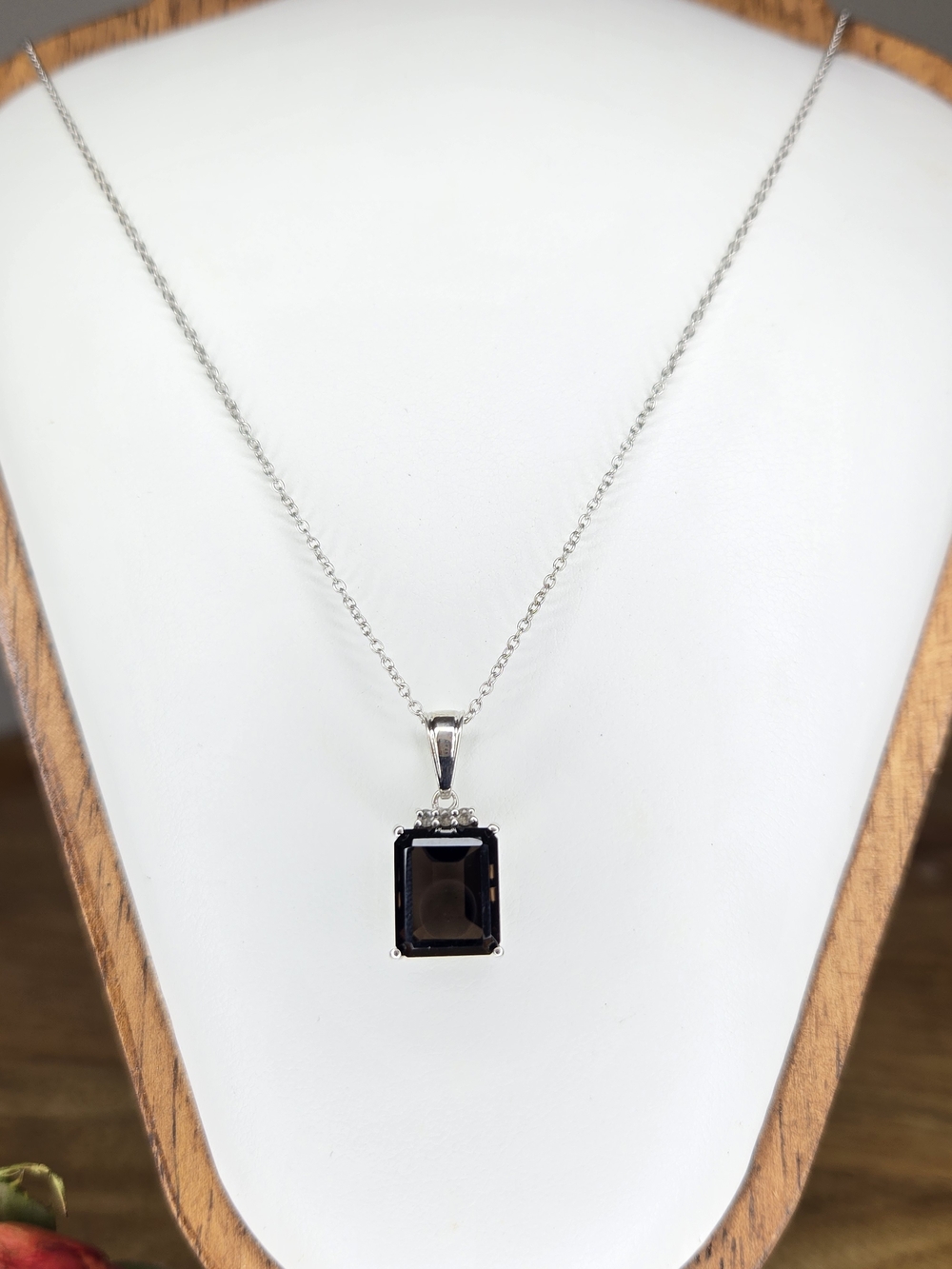 NWT Smoky Quartz 5.63ctw Pendant With Sterling Silver 925 20in Chain Necklace